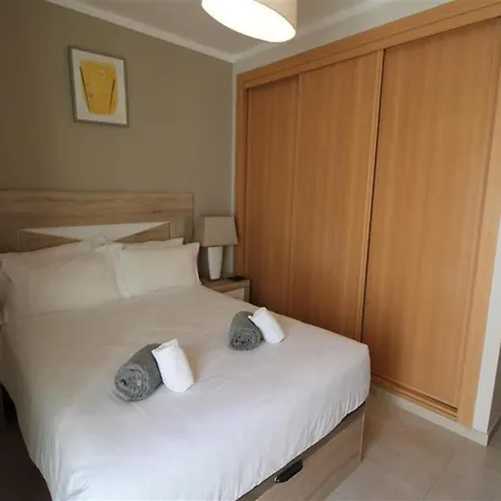 Captivating 3-Bed House In Conceicao De Tavira *